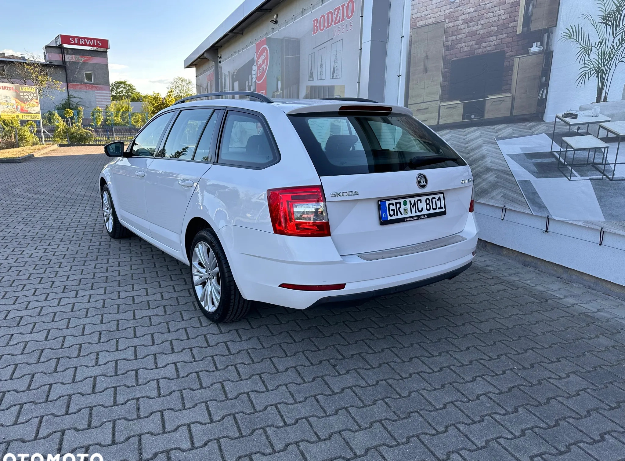 Skoda Octavia cena 45900 przebieg: 209000, rok produkcji 2018 z Lubań małe 22